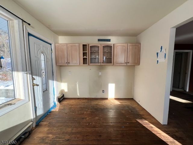 182 Lackawanna Dr, Byram Twp., NJ 07874