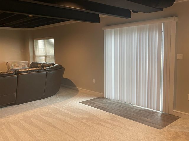 1352 Nuthatch Lane, Lake Orion, MI 48360