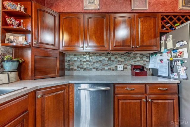 20 Sycamore Terrace, Middletown, OH 45044