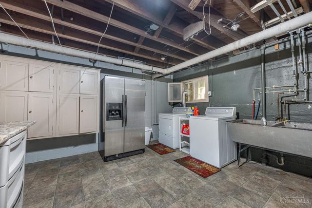 20 Sycamore Terrace, Middletown, OH 45044