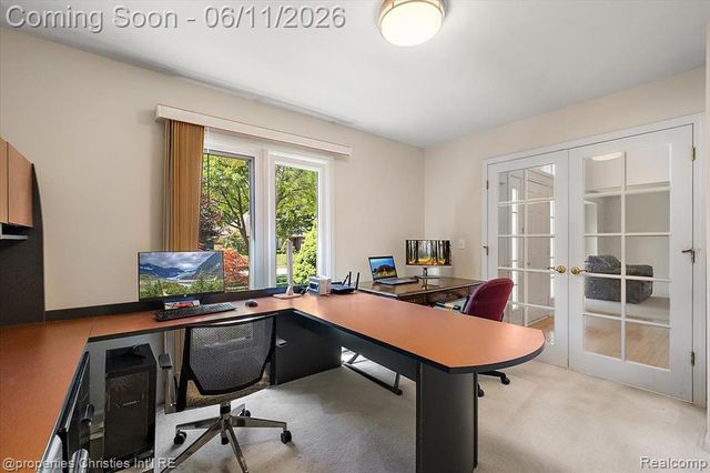 4708 Holland Drive, Troy, MI 48085