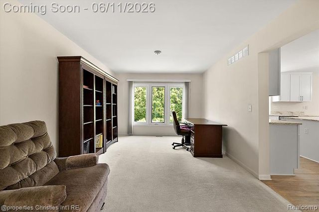 4708 Holland Drive, Troy, MI 48085