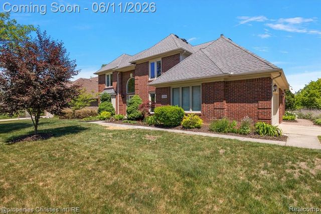 4708 Holland Drive, Troy, MI 48085