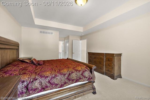 4708 Holland Drive, Troy, MI 48085