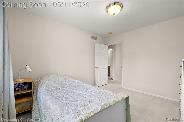 4708 Holland Drive, Troy, MI 48085