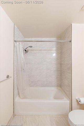4708 Holland Drive, Troy, MI 48085