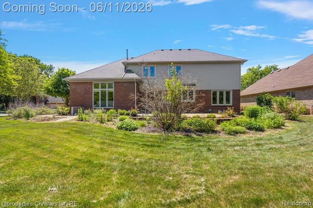 4708 Holland Drive, Troy, MI 48085