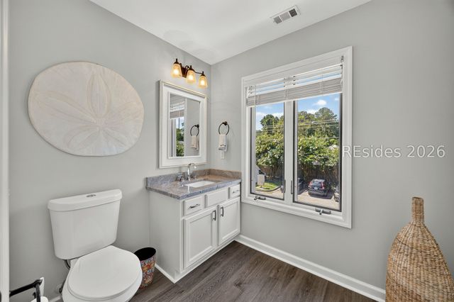 10 Johnston Way 11F, Bluffton, SC 29910
