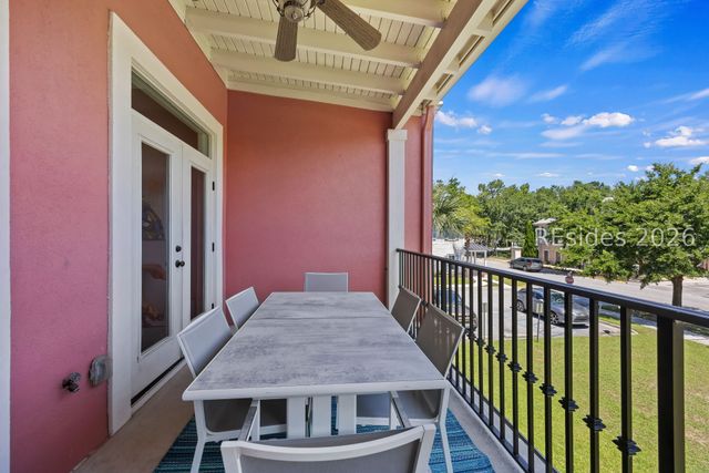 10 Johnston Way 11F, Bluffton, SC 29910