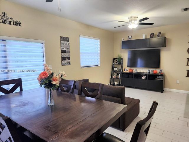 11887 SW 150th Pl -, Miami, FL 33196