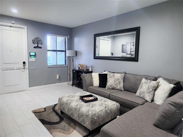 11887 SW 150th Pl -, Miami, FL 33196