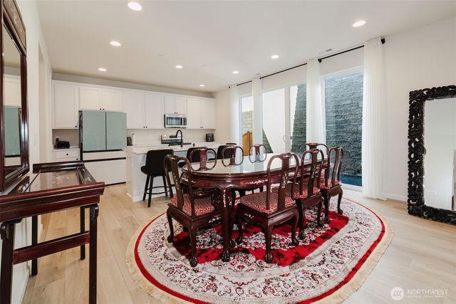 10377 Chimes Place NW, Bremerton, WA 98311
