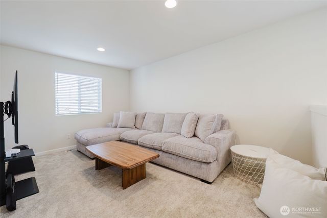 10377 Chimes Place NW, Bremerton, WA 98311