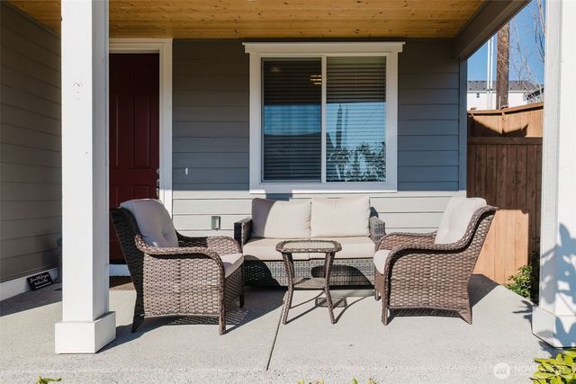 10377 Chimes Place NW, Bremerton, WA 98311