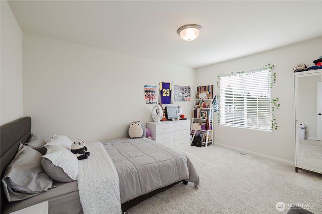 10377 Chimes Place NW, Bremerton, WA 98311