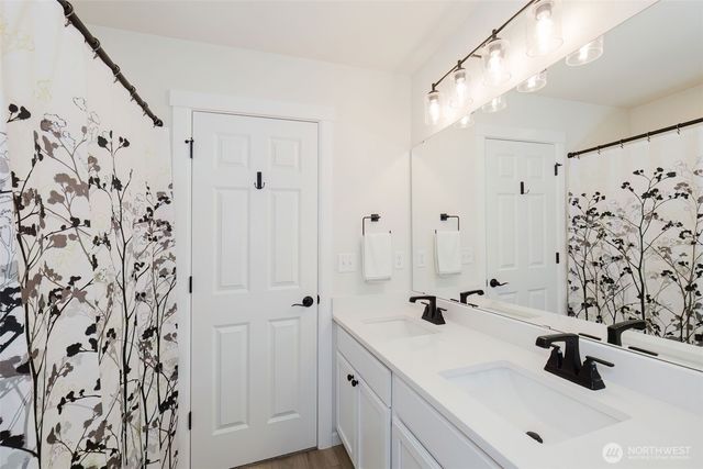 10377 Chimes Place NW, Bremerton, WA 98311