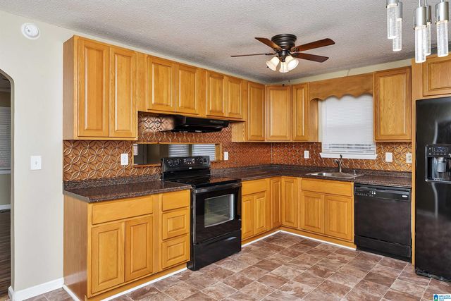 7746 TAYLOR SHOP ROAD, Trussville, AL 35173