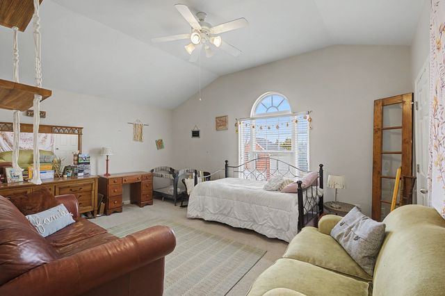 4033 Locerbie Cir, Spring Hill, TN 37174