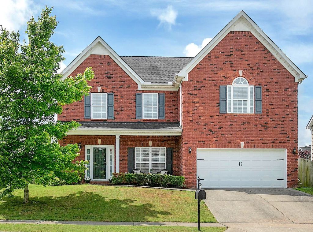 4033 Locerbie Cir, Spring Hill, TN 37174