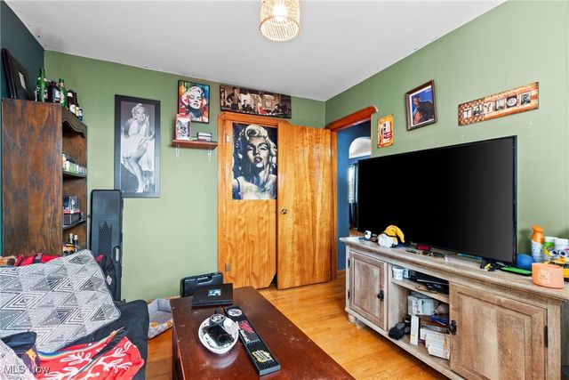 119 Main Street, Rayland, OH 43943