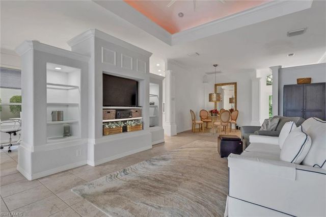 434 Palo Verde DR, Naples, FL 34119