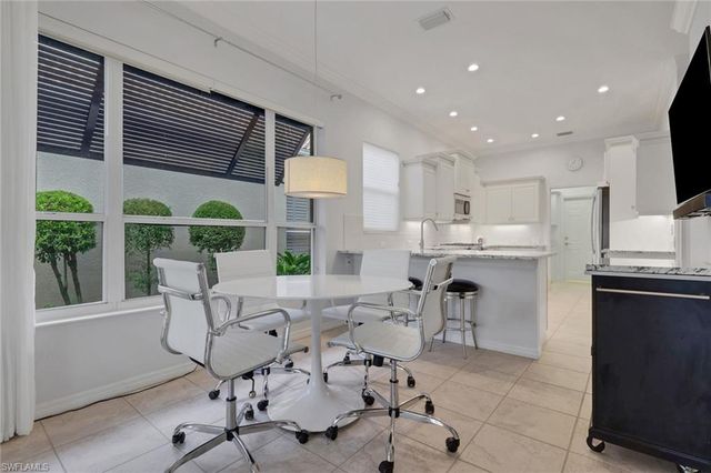 434 Palo Verde DR, Naples, FL 34119
