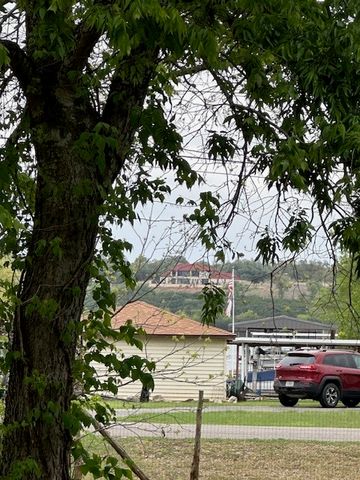 3619 Pecan Arbor Court, Granbury, TX 76049
