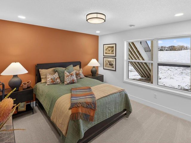 20081 Globe Drive, Lakeville, MN 55044