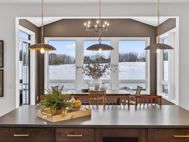 20081 Globe Drive, Lakeville, MN 55044