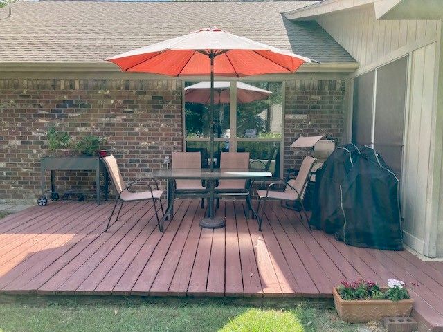 362 Meadow View Path, Holly Lake Ranch, TX 75765