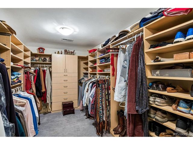 401 Jasmine St, Denver, CO 80220