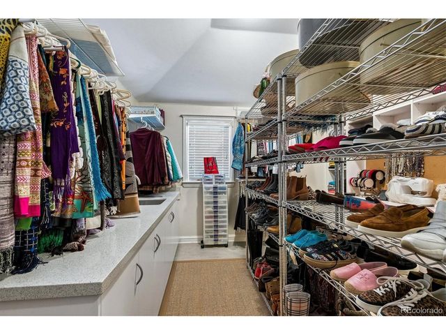 401 Jasmine St, Denver, CO 80220