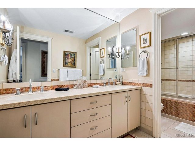 401 Jasmine St, Denver, CO 80220
