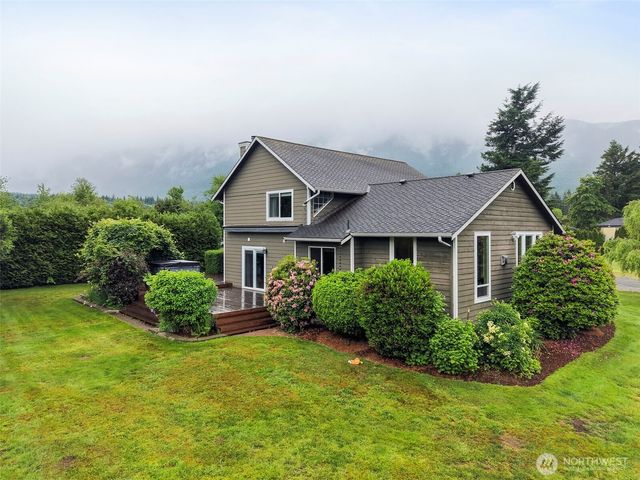 1340 Maloney Grove Avenue SE, North Bend, WA 98045