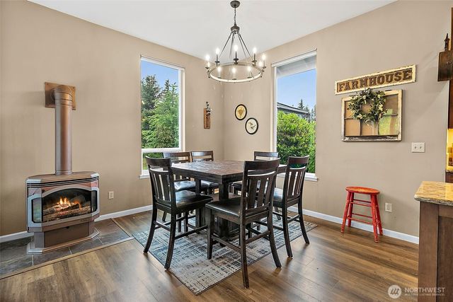 1340 Maloney Grove Avenue SE, North Bend, WA 98045