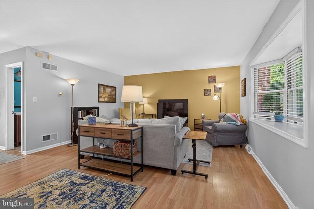 505 S COLLEGE ST, Carlisle, PA 17013