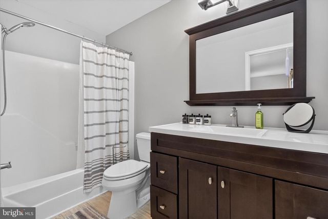 505 S COLLEGE ST, Carlisle, PA 17013