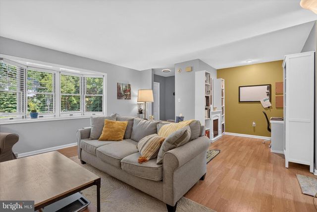 505 S COLLEGE ST, Carlisle, PA 17013