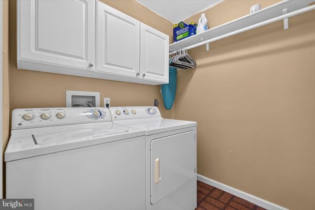 505 S COLLEGE ST, Carlisle, PA 17013