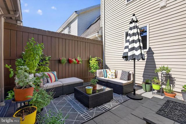 505 S COLLEGE ST, Carlisle, PA 17013