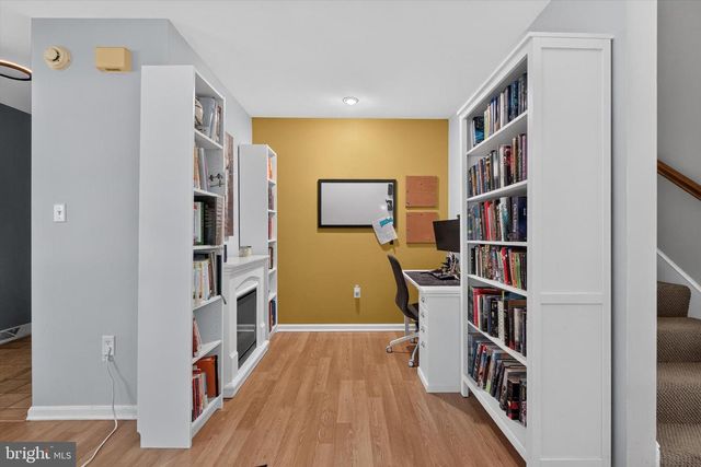 505 S COLLEGE ST, Carlisle, PA 17013