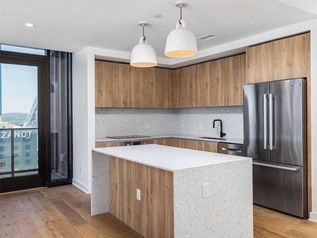 84 East Ave 1609, Austin, TX 78701