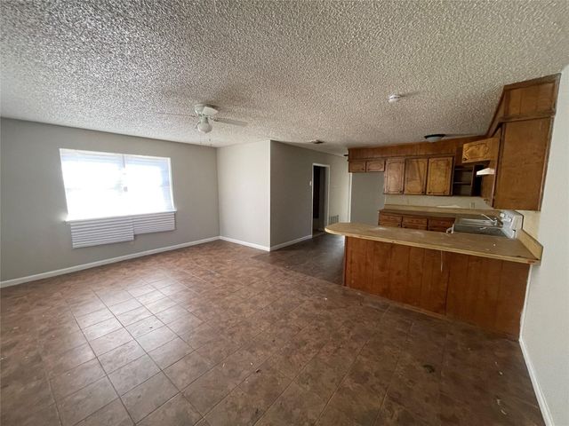 105 Effie Lane, Weatherford, TX 76088