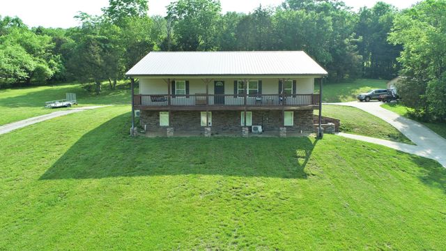 1000 Glasgow Branch Rd, Hartsville, TN 37074