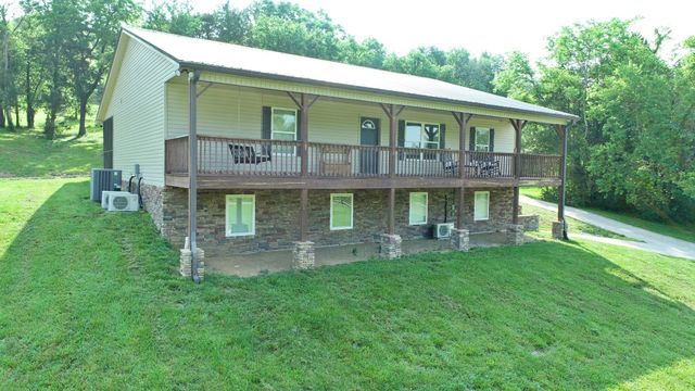 1000 Glasgow Branch Rd, Hartsville, TN 37074