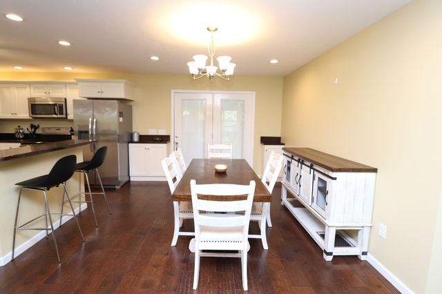 1000 Glasgow Branch Rd, Hartsville, TN 37074