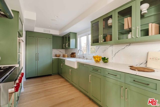 812 Euclid Street A, Santa Monica, CA 90403