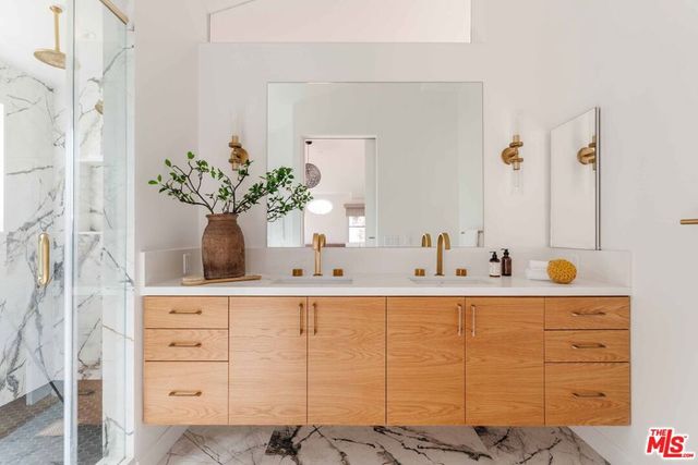 812 Euclid Street A, Santa Monica, CA 90403