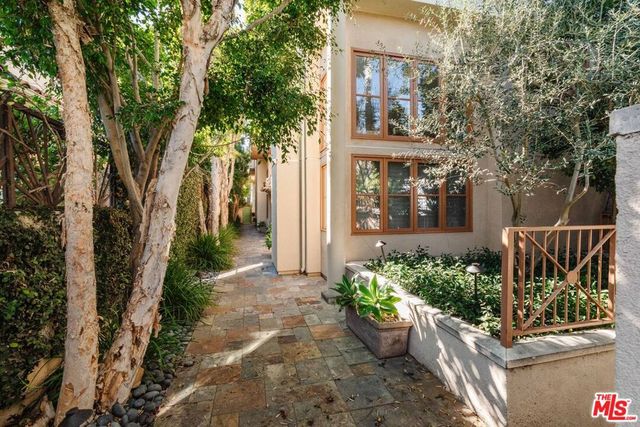 812 Euclid Street A, Santa Monica, CA 90403