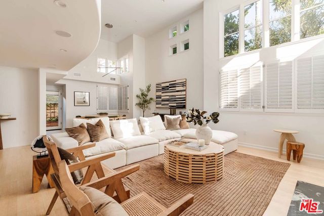 812 Euclid Street A, Santa Monica, CA 90403